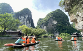 BAI DINH – TRANG AN - MUA CAVE -1 DAY TRIP BY LIMOUSINE