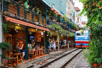 The best way to get around Hanoi: Detailed guide for Hanoi Transport 